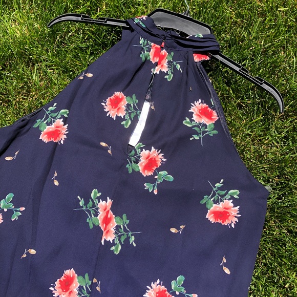 Blue Floral Flowy Dress with Keyhole Back - Picture 5 of 7